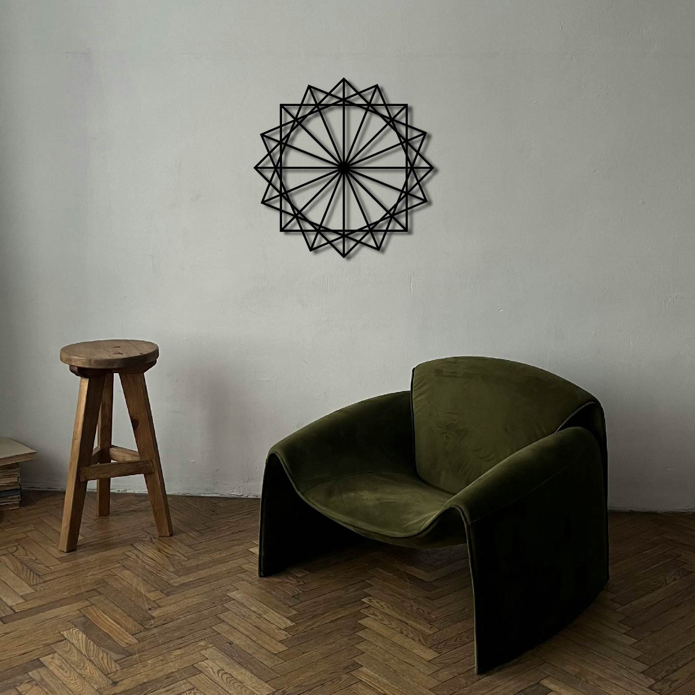 GEOMETRIC STAR METAL WALL ART