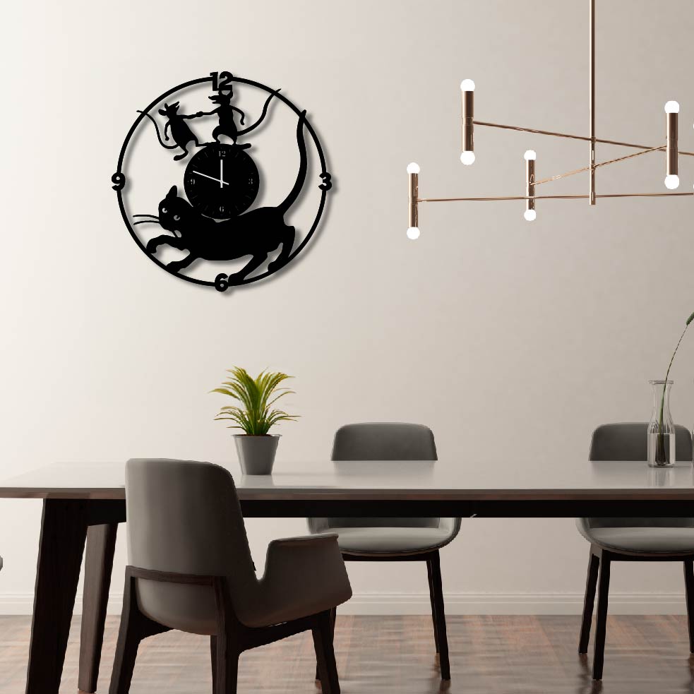 CAT AND MOUSE METAL WALL ART CLOCK