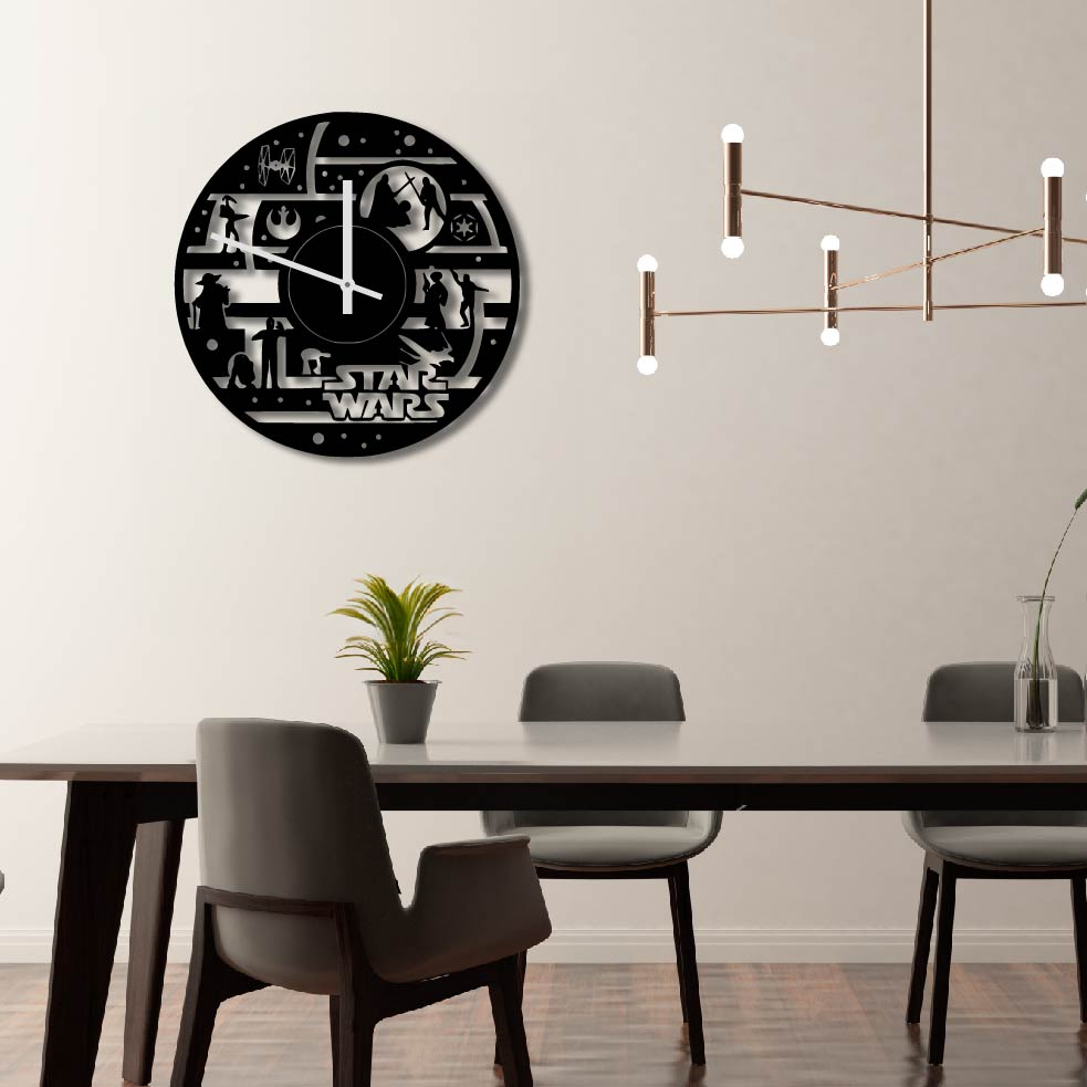 STAR WARS DETAILED METAL WALL ART CLOCK