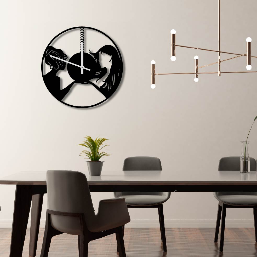 WOMEN METAL WALL ART CLOCK