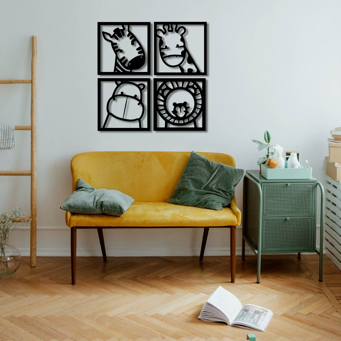 4 PIECE KIDDIES ANIMALS METAL WALL ART