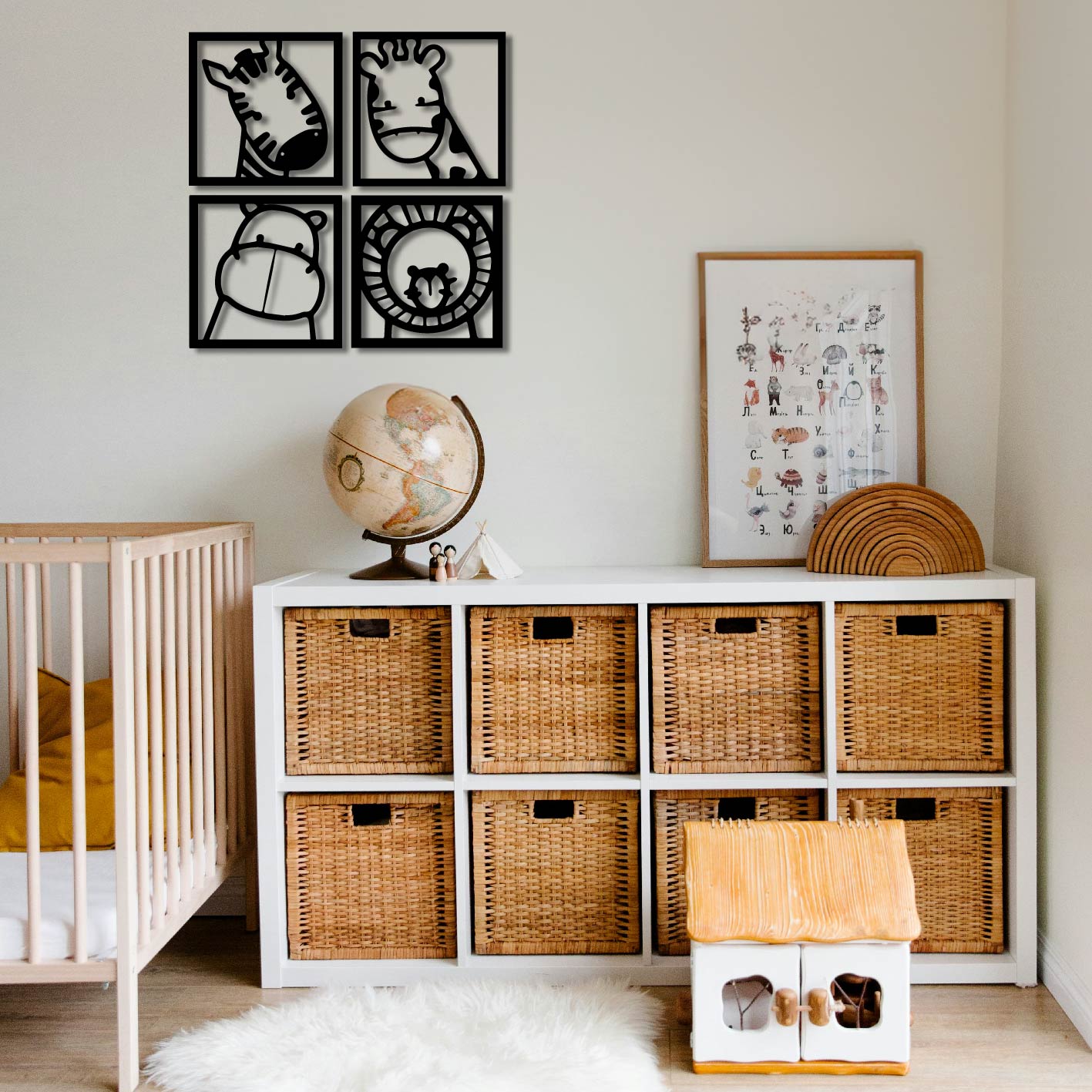 4 PIECE KIDDIES ANIMALS METAL WALL ART