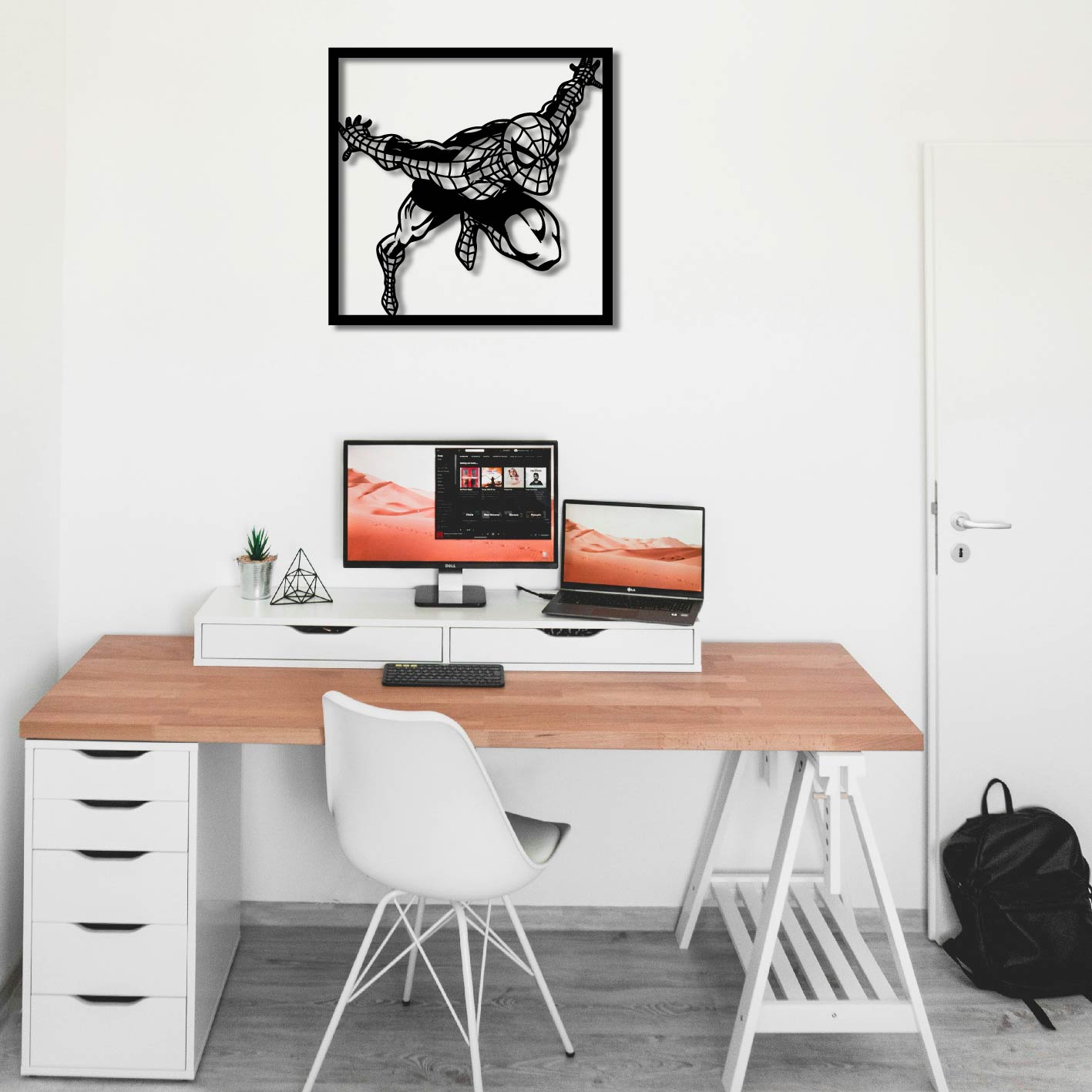 SPIDERMAN FRAME DECOR METAL WALL ART