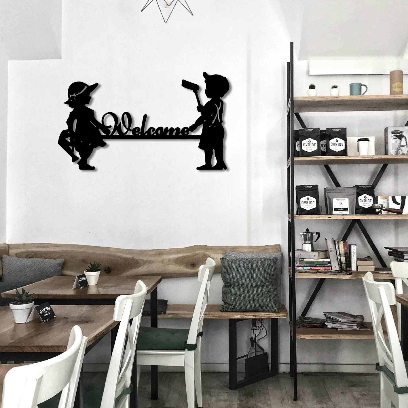 WELCOME CUTE BOY AND GIRL SIGN METAL WALL ART
