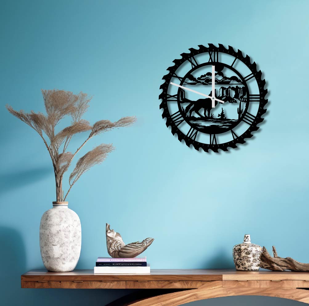 WOLF HOWLING METAL WALL ART CLOCK