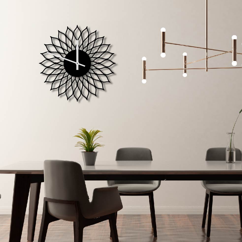 GEOMETRIC FLOWER METAL WALL ART CLOCK