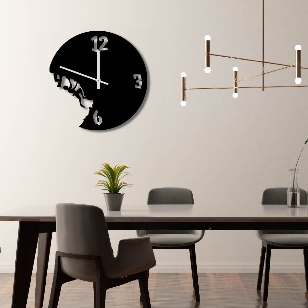 ROCK CLIMBER METAL WALL ART CLOCK