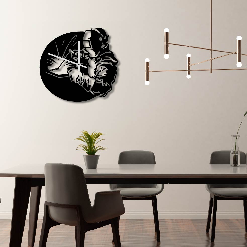 WELDER METAL WALL ART CLOCK
