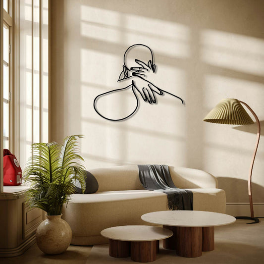 COUPLE HUGGING METAL WALL ART