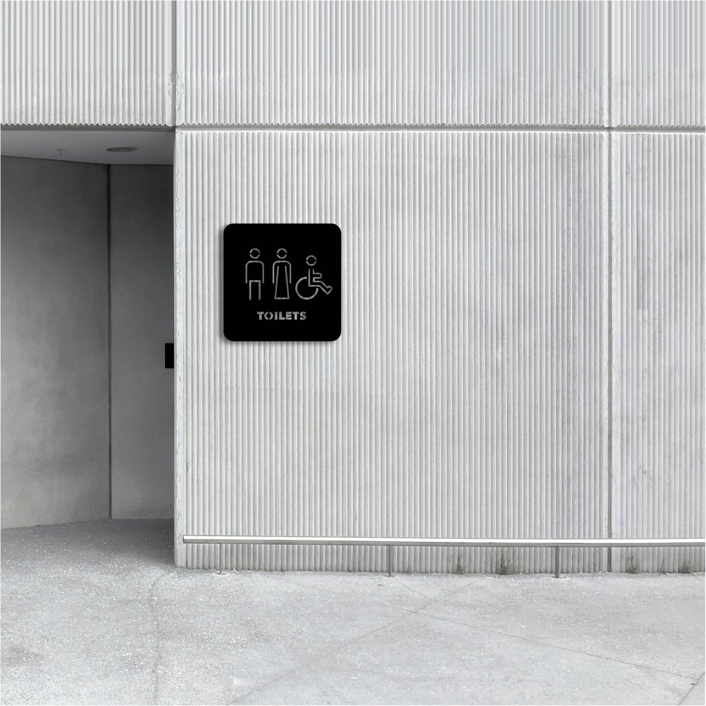 TOILETS SIGN METAL WALL ART