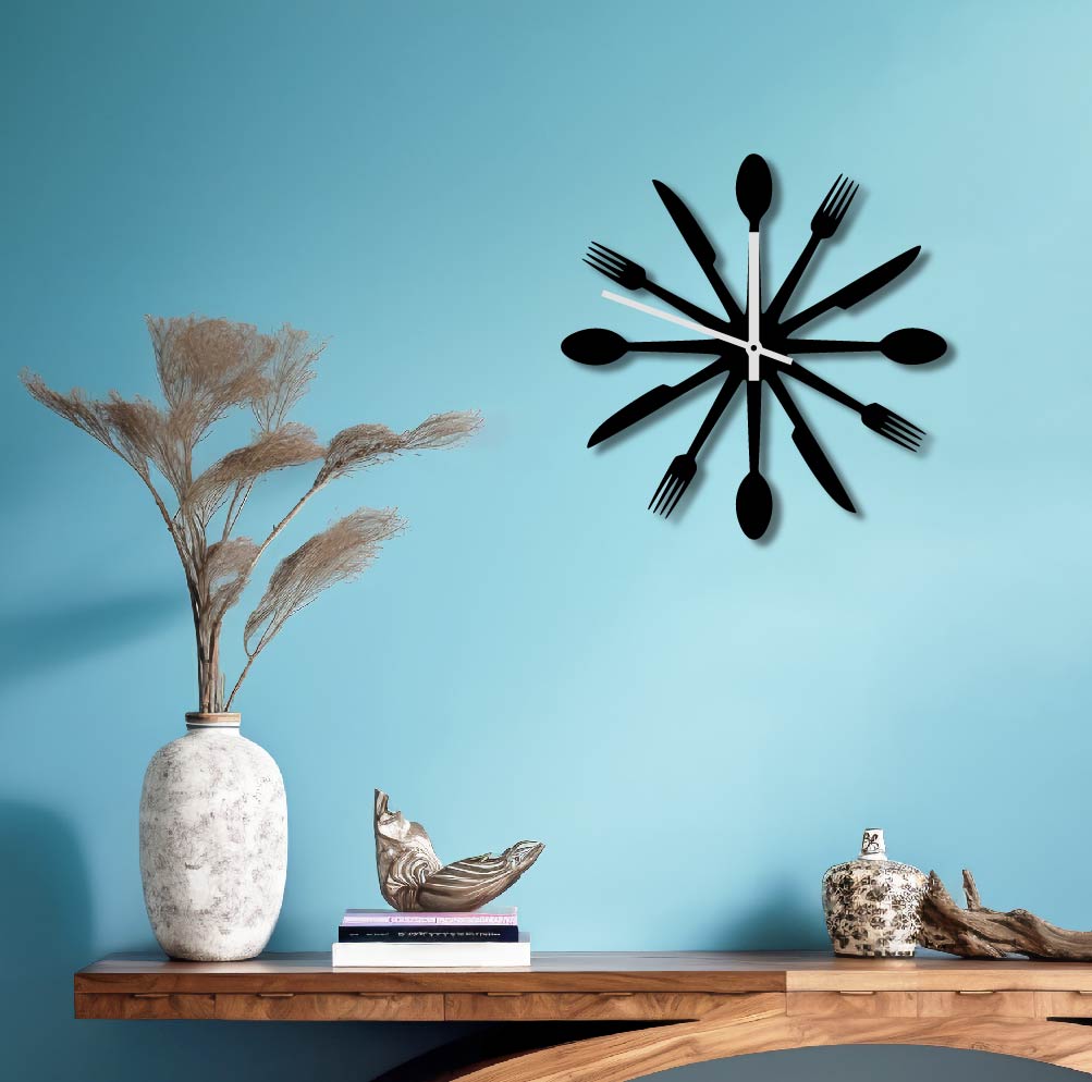 CUTLERY METAL WALL ART CLOCK