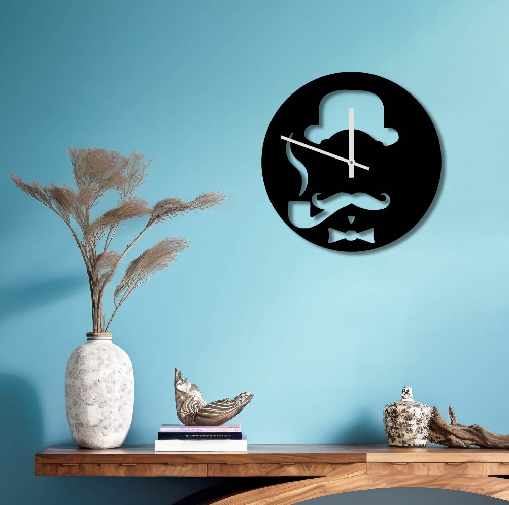 GENTLEMAN METAL WALL ART CLOCK