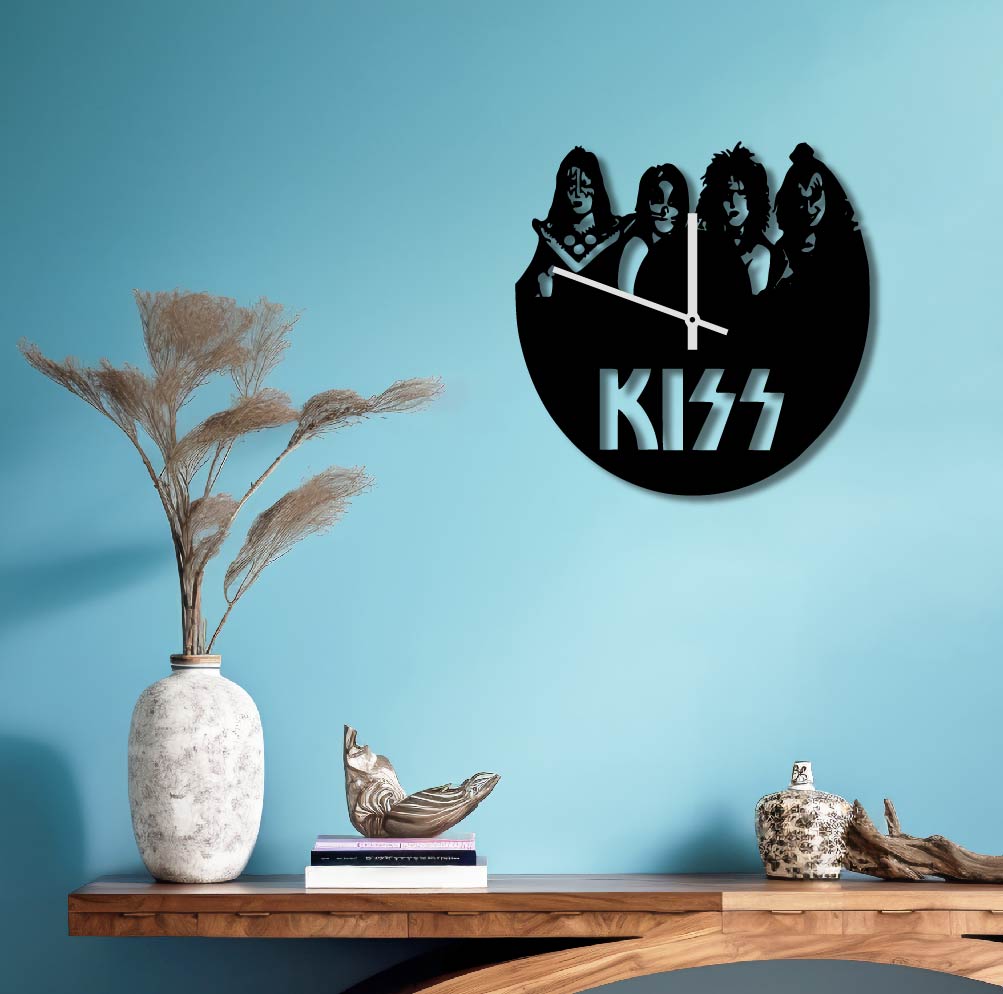KISS LOGO METAL WALL ART CLOCK