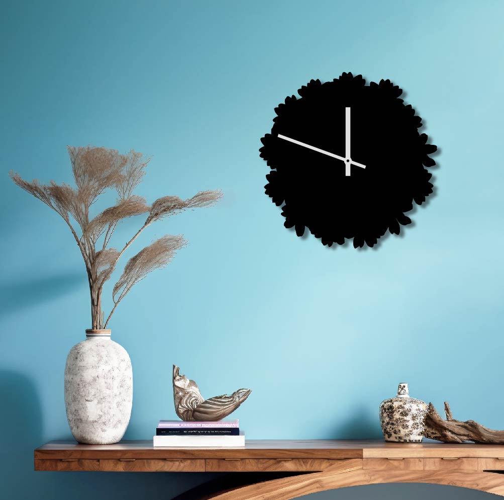 HEDGE BUSH METAL WALL ART CLOCK