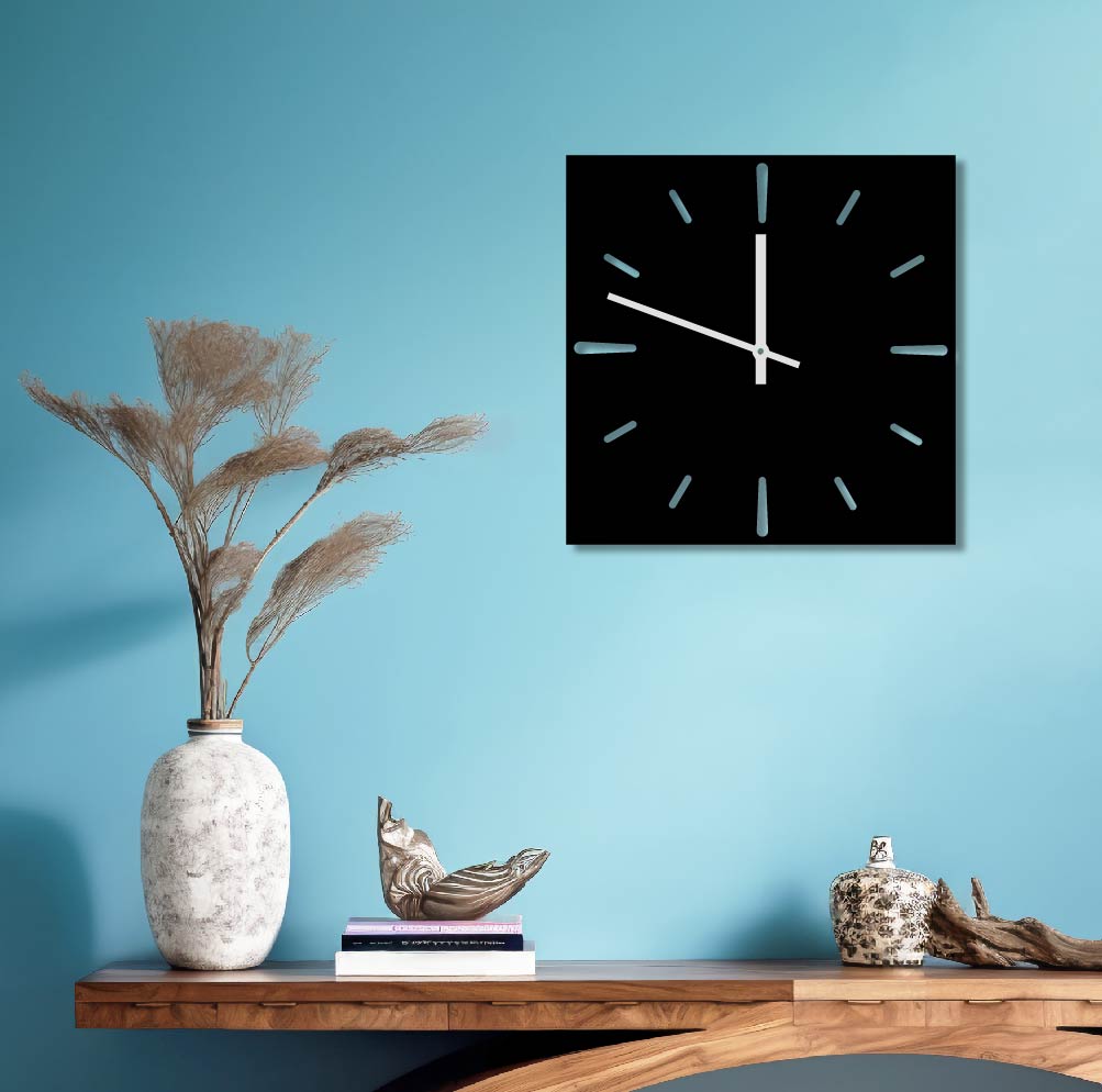 BASIC SQUARE METAL WALL ART CLOCK 2