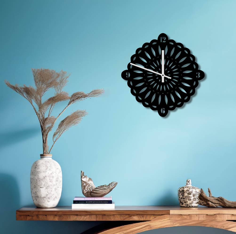 ROUND PATTERNED METAL WALL ART CLOCK