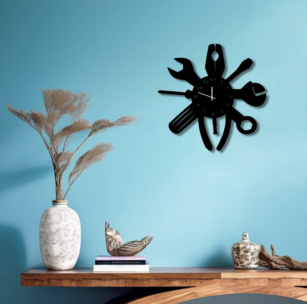 TOOLS METAL WALL ART CLOCK