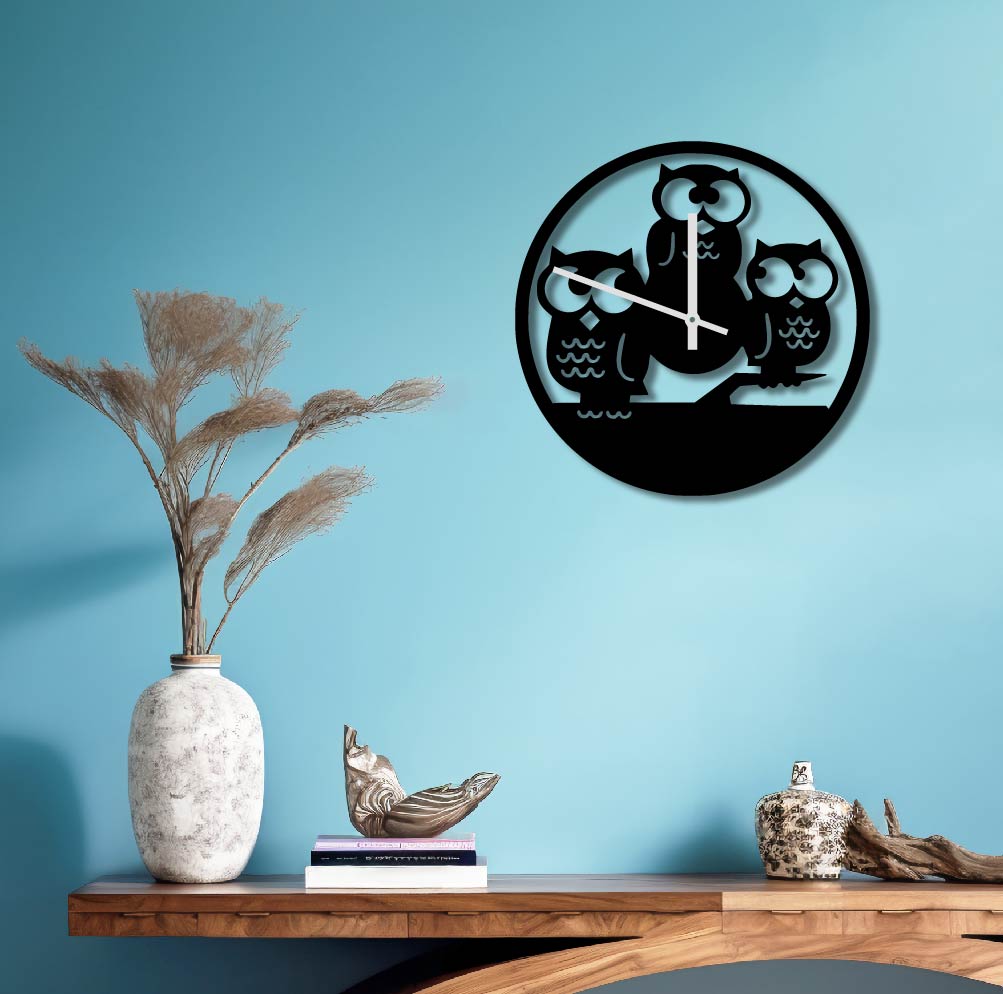 CARTOON OWLS METAL WALL ART CLOCK