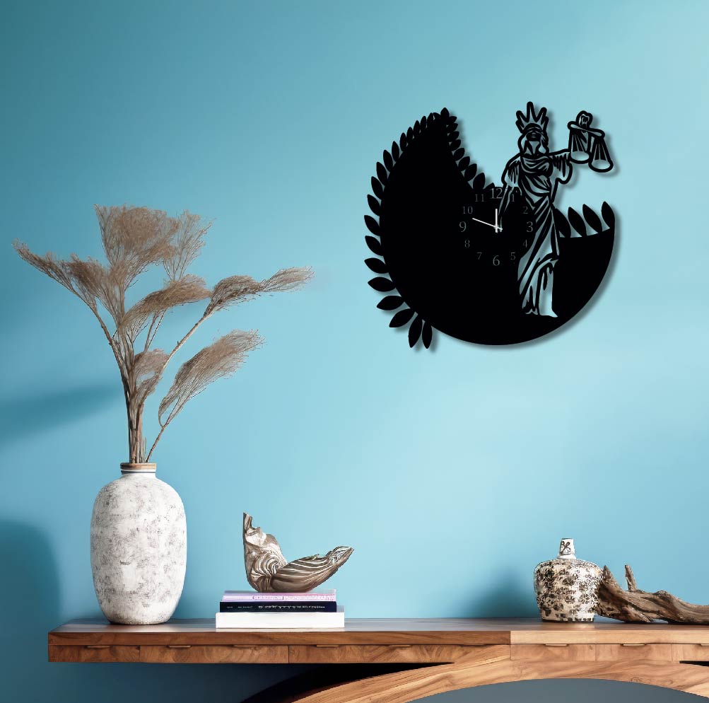 LADY LIBERTY METAL WALL ART CLOCK