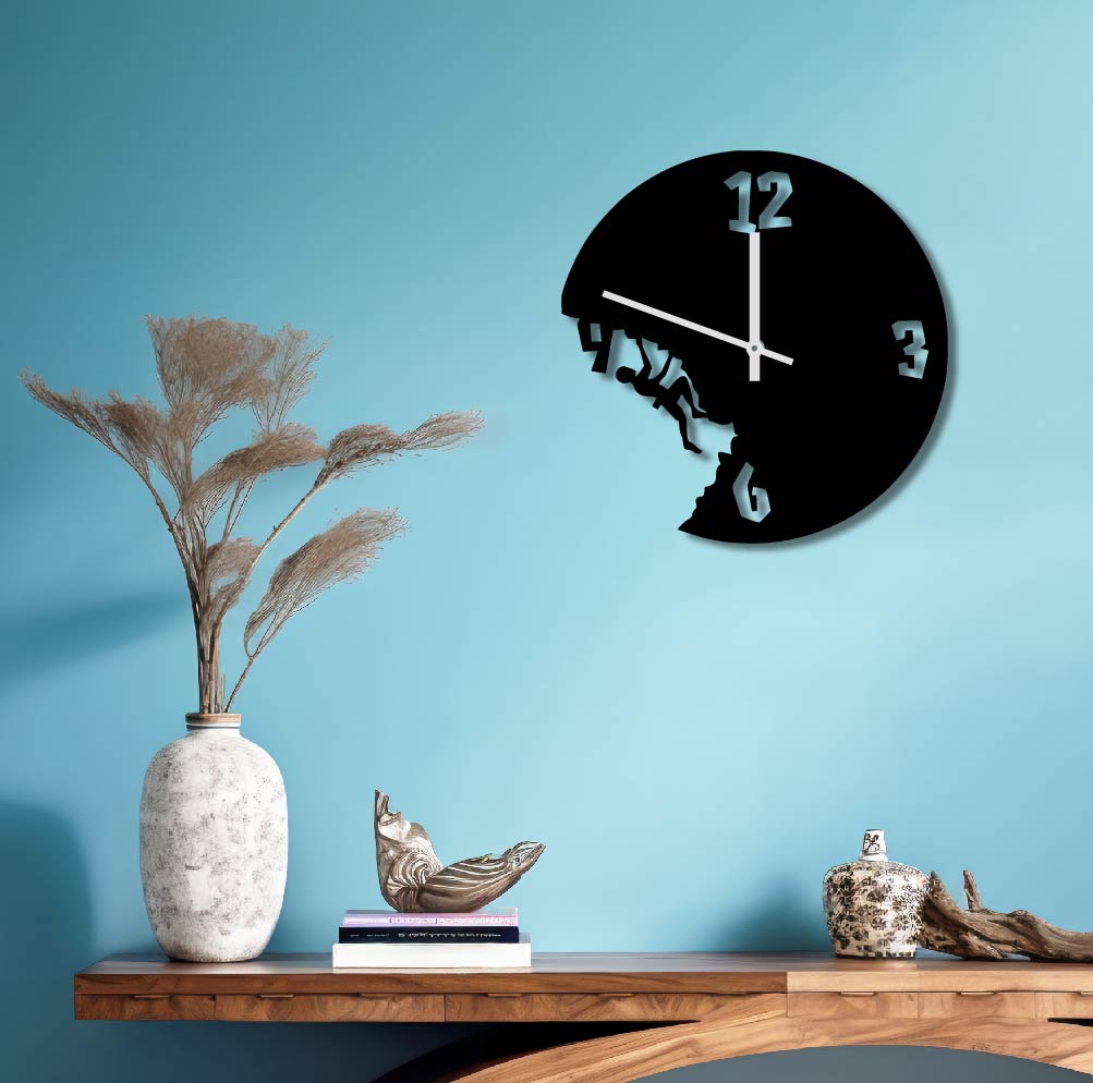 ROCK CLIMBER METAL WALL ART CLOCK