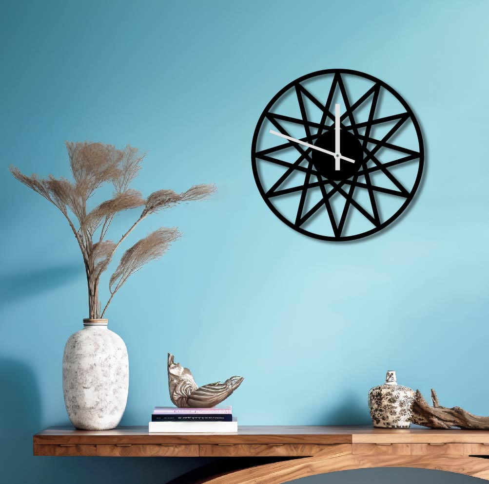 12 POINT STAR METAL WALL ART CLOCK