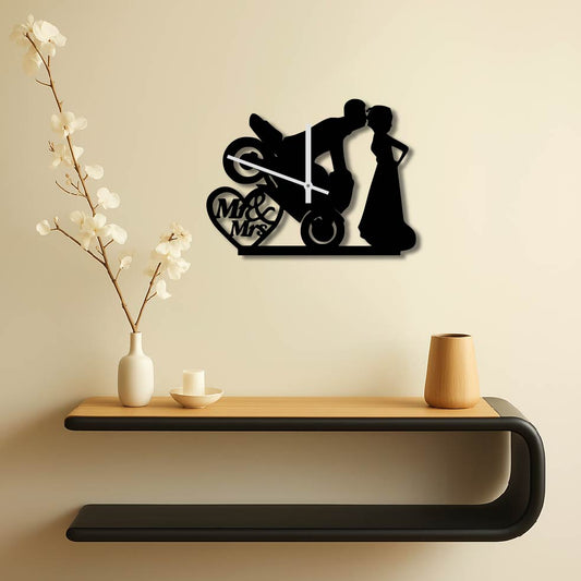 MR AND MRS METAL WALL ART CLOCK