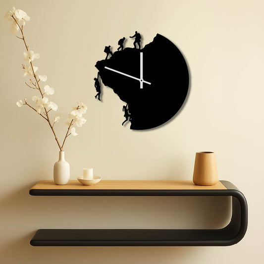 MOUNTAIN CLIMBERS METAL WALL ART CLOCK