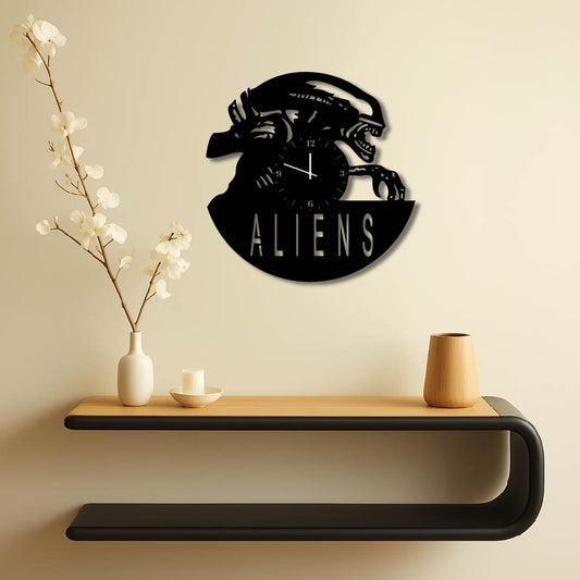 ALIENS METAL WALL ART CLOCK