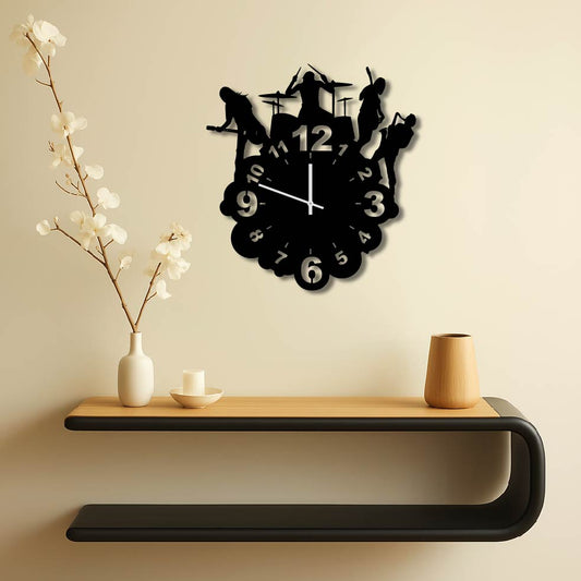 PLAYING BAND METAL WALL ART CLOCK