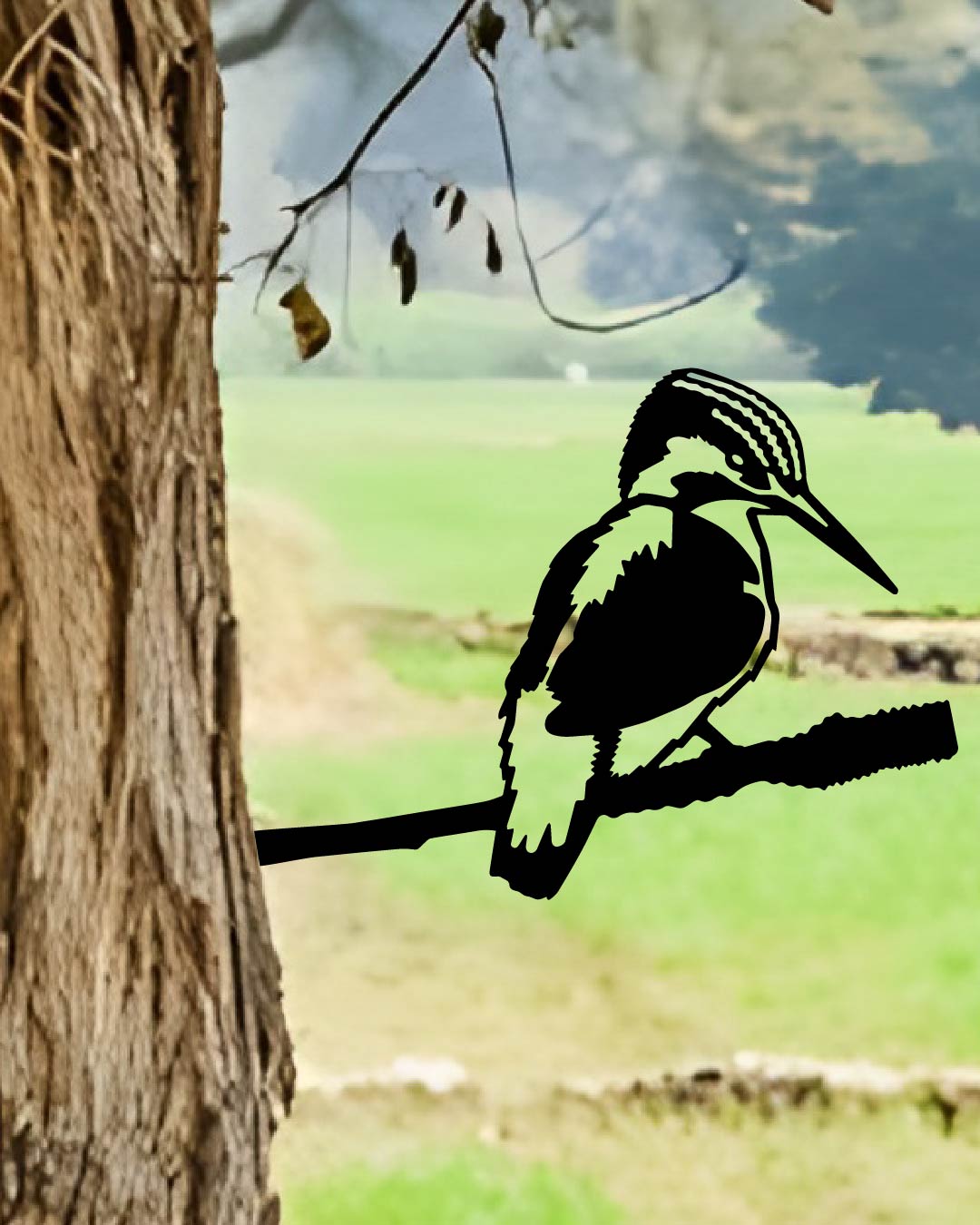 KINGFISHER Bird knock in metal art silhouette