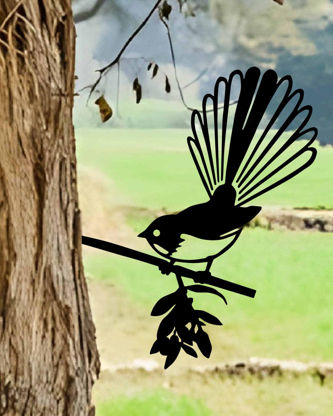 FANTAIL Bird knock in metal art silhouette